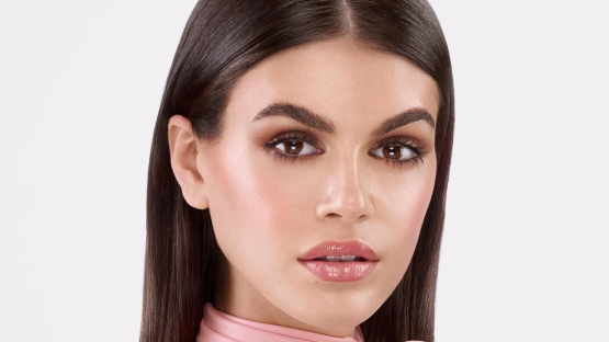 Kaia Gerber globalną ambasadorką marki NARS